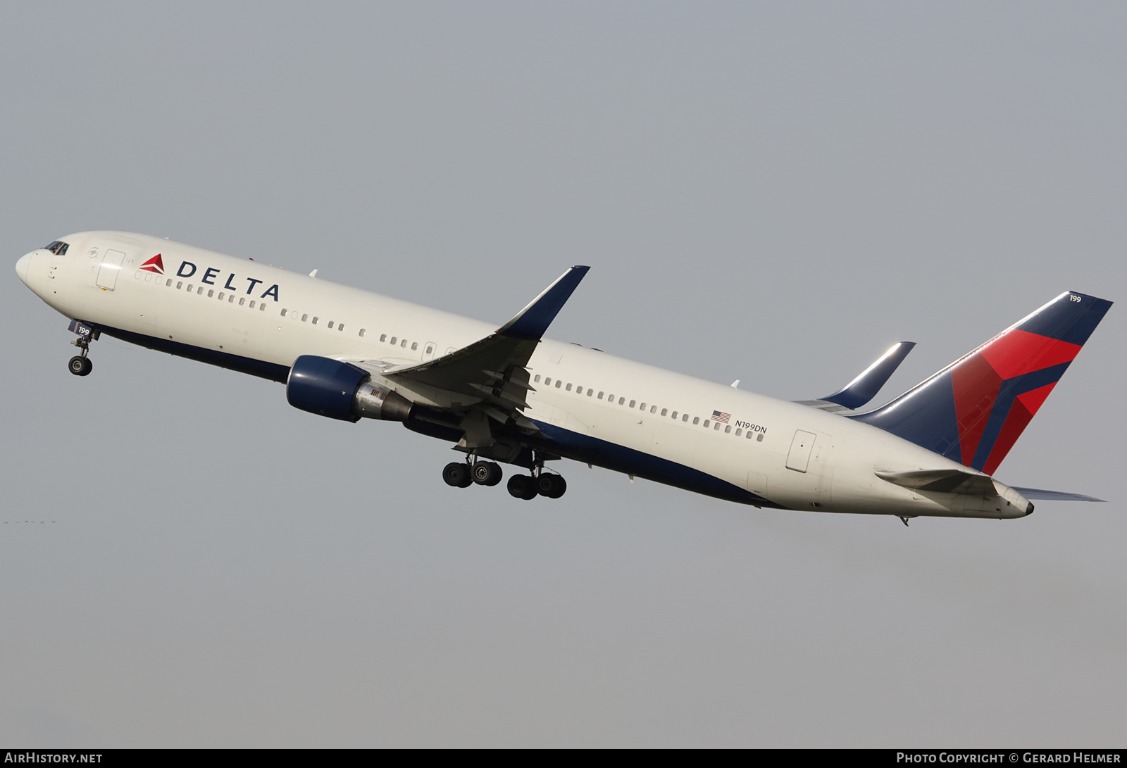 Aircraft Photo of N199DN | Boeing 767-332/ER | Delta Air Lines | AirHistory.net #124370