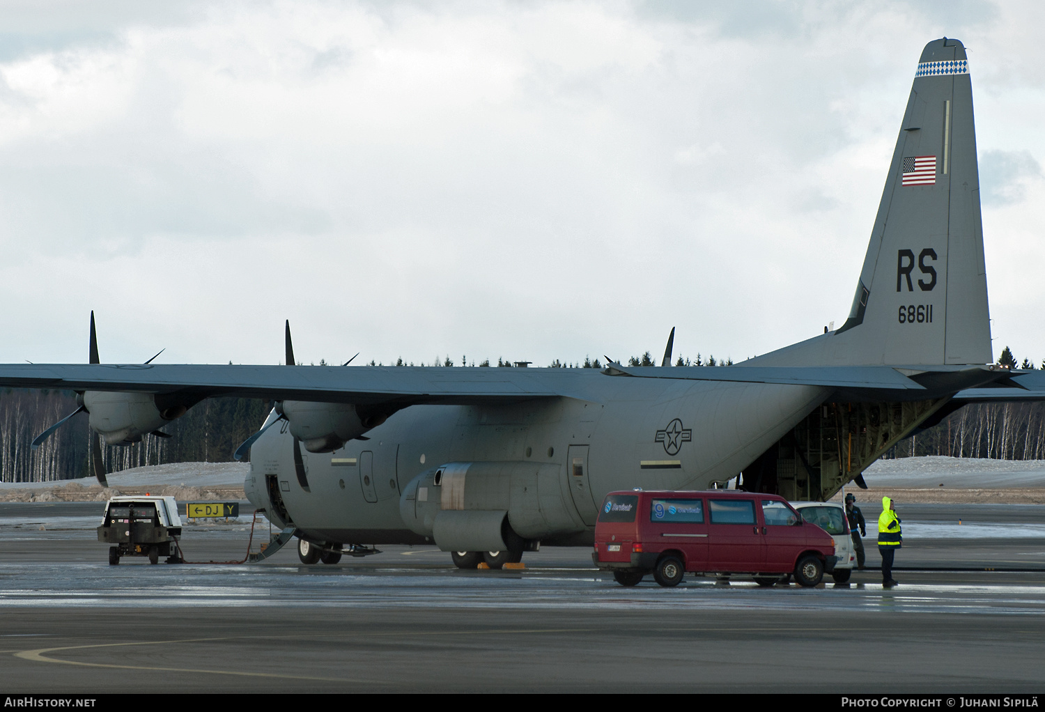 Aircraft Photo of 06-8611 / 68611 | Lockheed Martin C-130J-30 Hercules | USA - Air Force | AirHistory.net #124410