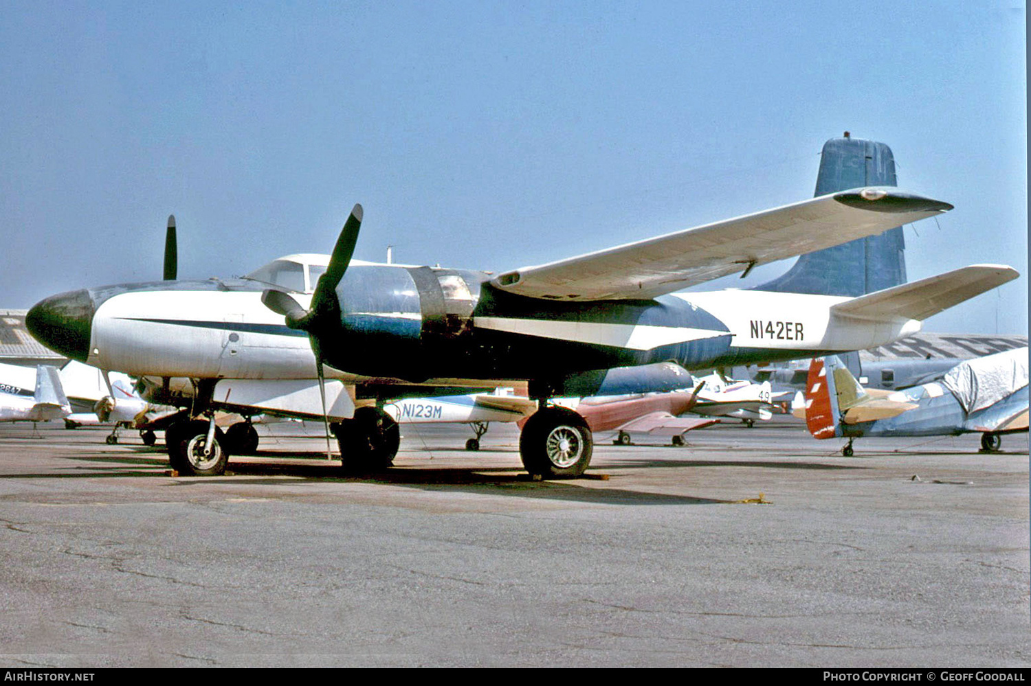 Aircraft Photo of N142ER | On Mark Marketeer | AirHistory.net #124562