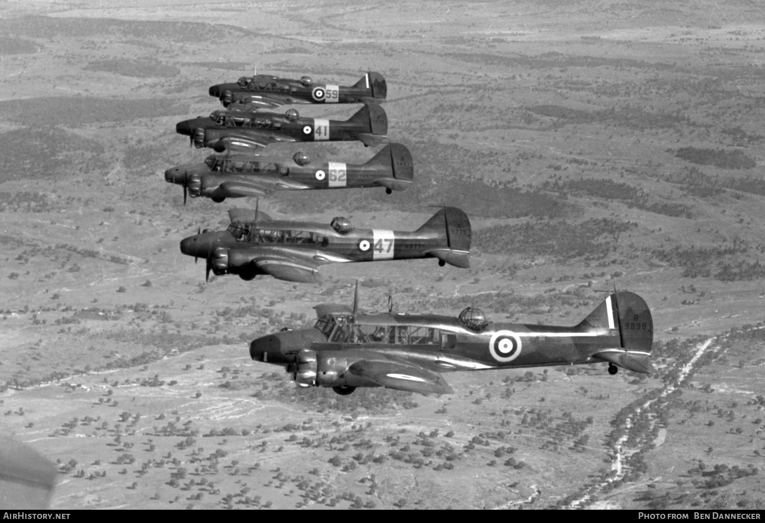 Aircraft Photo of R9898 | Avro 652A Anson I | Australia - Air Force | AirHistory.net #124569