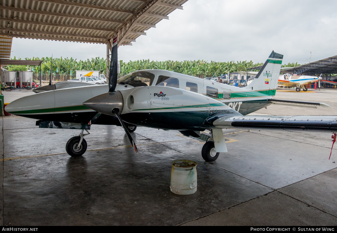 Aircraft Photo of HC-CKT | Piper PA-34-220T Seneca V | AirHistory.net #124587