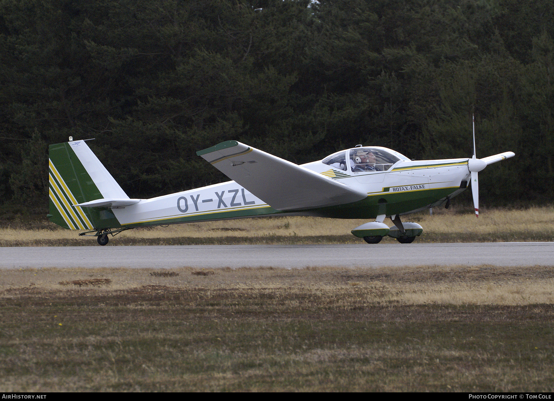 Aircraft Photo of OY-XZL | Scheibe SF-25C Falke | AirHistory.net #124598