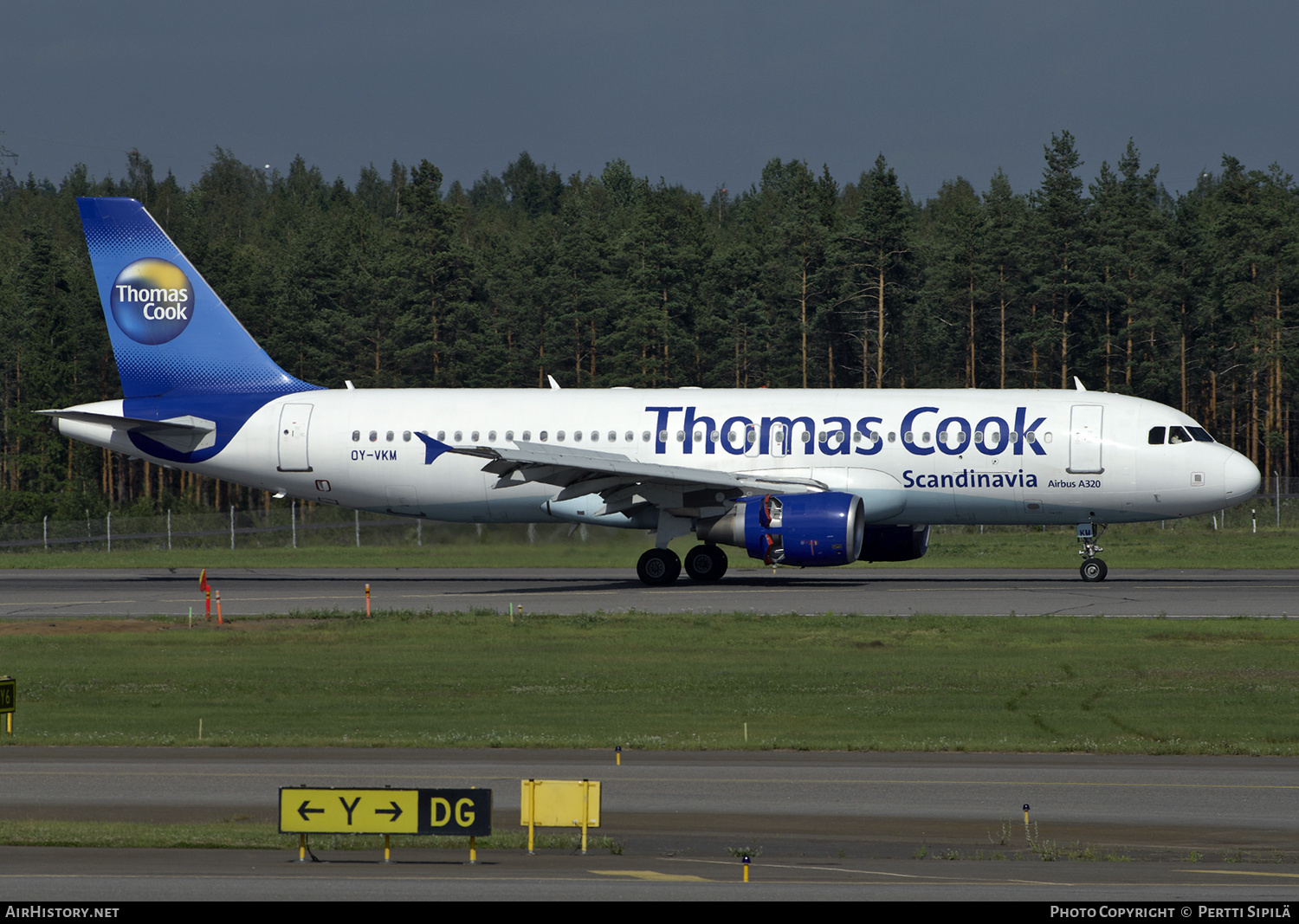 Aircraft Photo of OY-VKM | Airbus A320-214 | Thomas Cook Airlines Scandinavia | AirHistory.net #124638