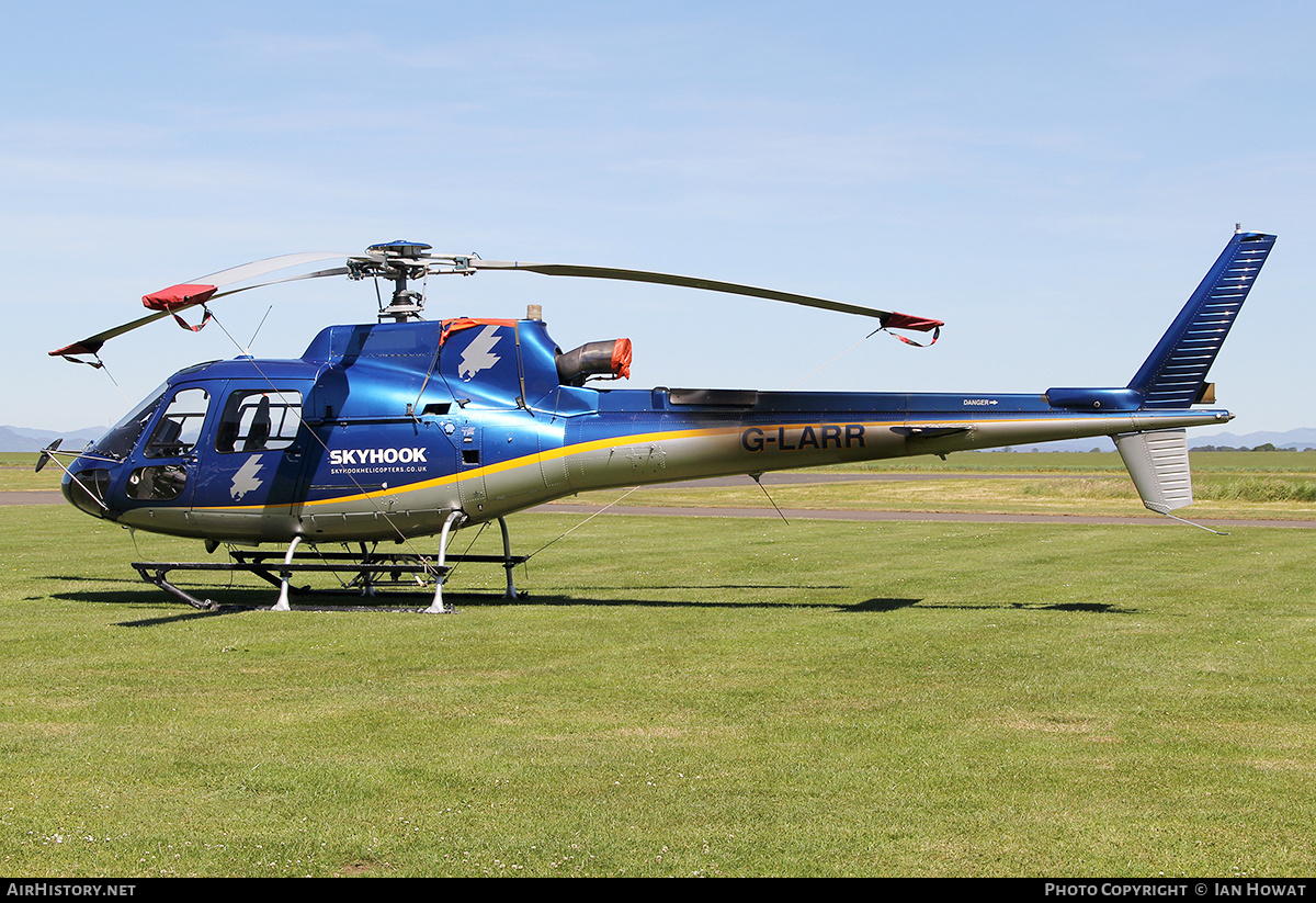 Aircraft Photo of G-LARR | Eurocopter AS-350B-3 Ecureuil | Skyhook Helicopters | AirHistory.net #124672