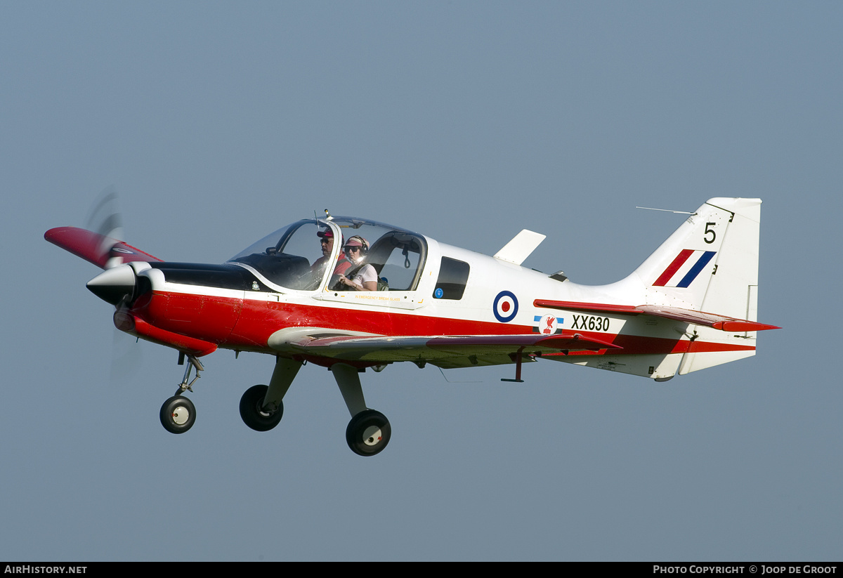 Aircraft Photo of G-SIJW / XX630 | Scottish Aviation Bulldog 120/121 | UK - Air Force | AirHistory.net #124716