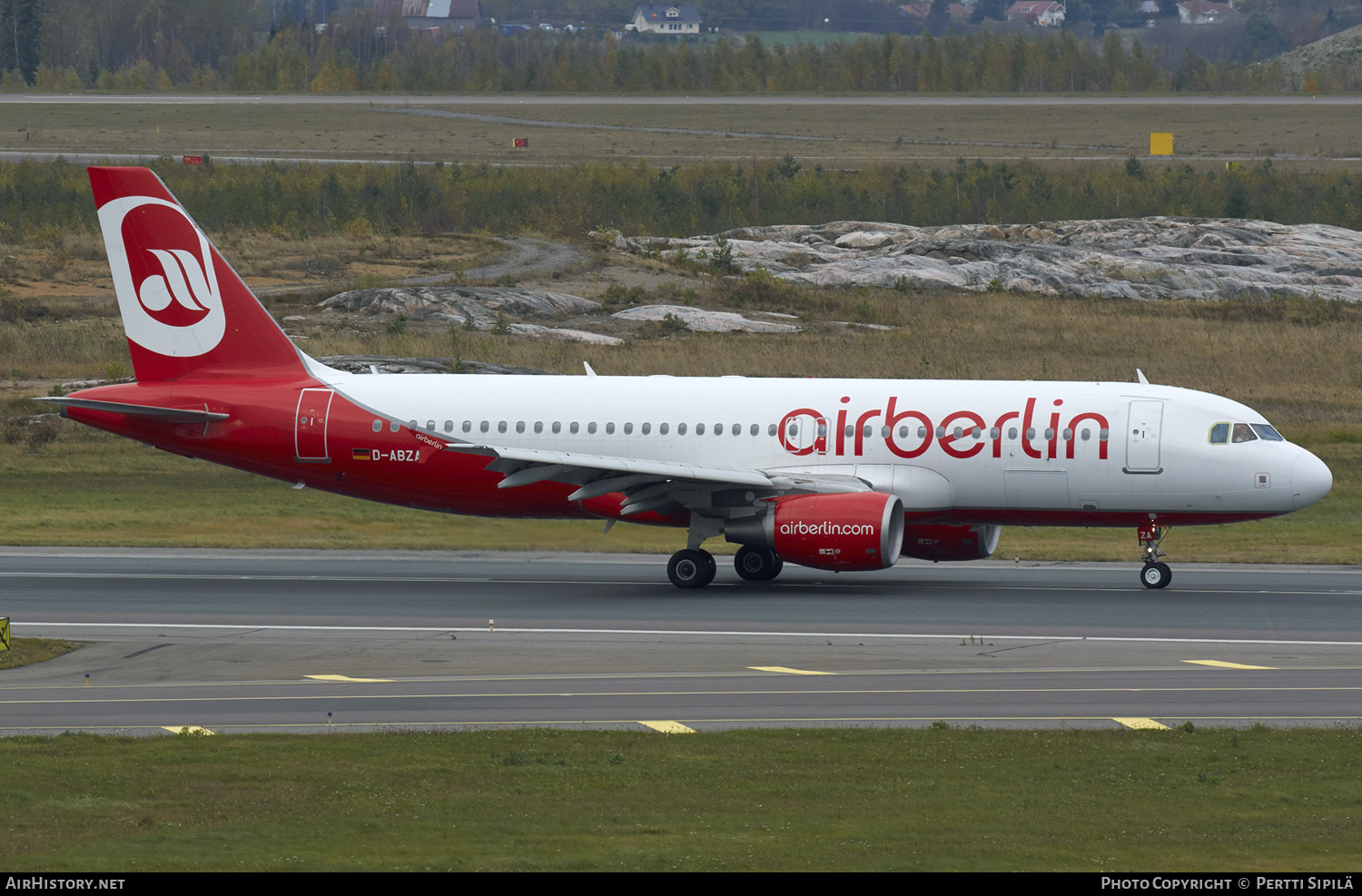 Aircraft Photo of D-ABZA | Airbus A320-216 | Air Berlin | AirHistory.net #124762