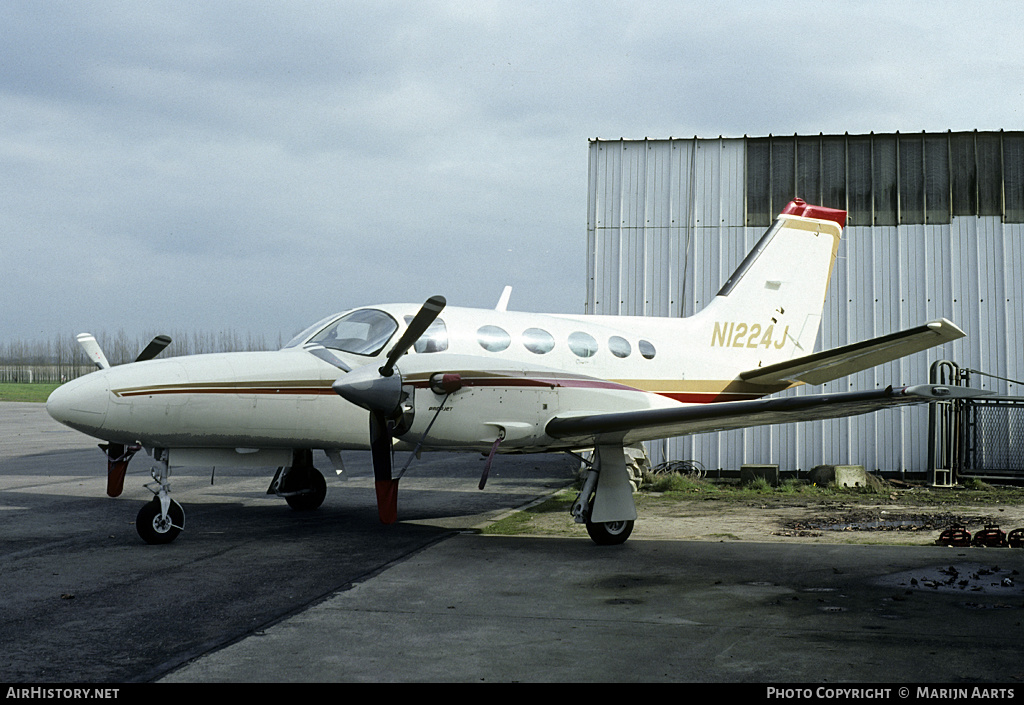 Aircraft Photo of N1224J | Cessna 425 Conquest I | AirHistory.net #124764