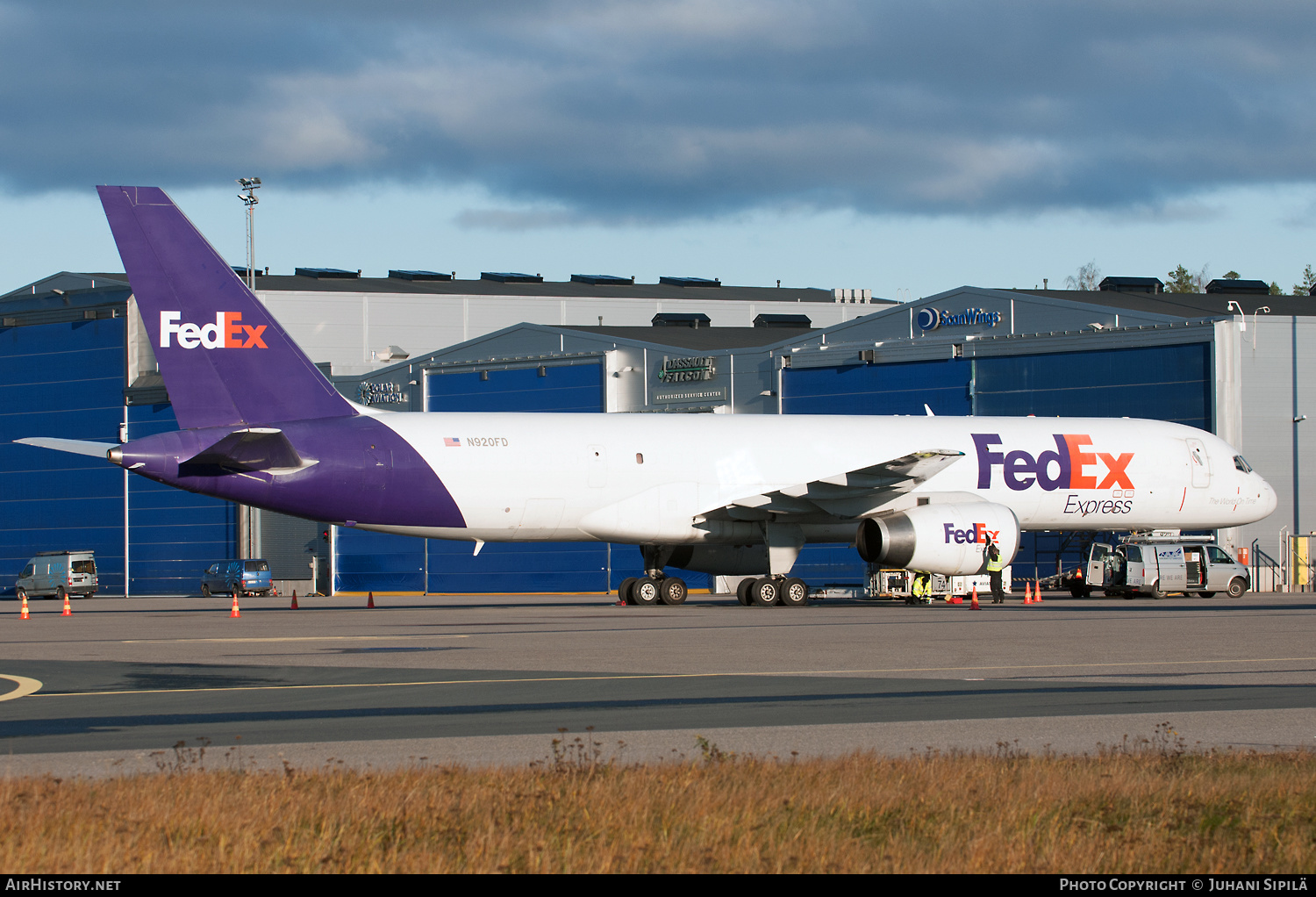 Aircraft Photo of N920FD | Boeing 757-23A(SF) | FedEx Express - Federal Express | AirHistory.net #124804