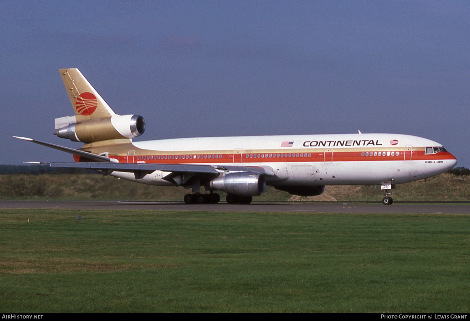 Aircraft Photo of N12061 | McDonnell Douglas DC-10-30 | Continental Airlines | AirHistory.net #124820
