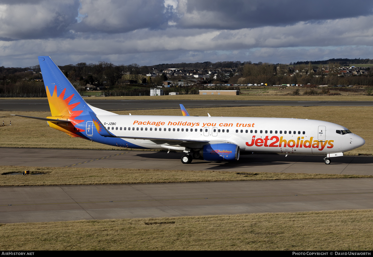 Aircraft Photo of G-JZBC | Boeing 737-800 | Jet2 Holidays | AirHistory.net #124840
