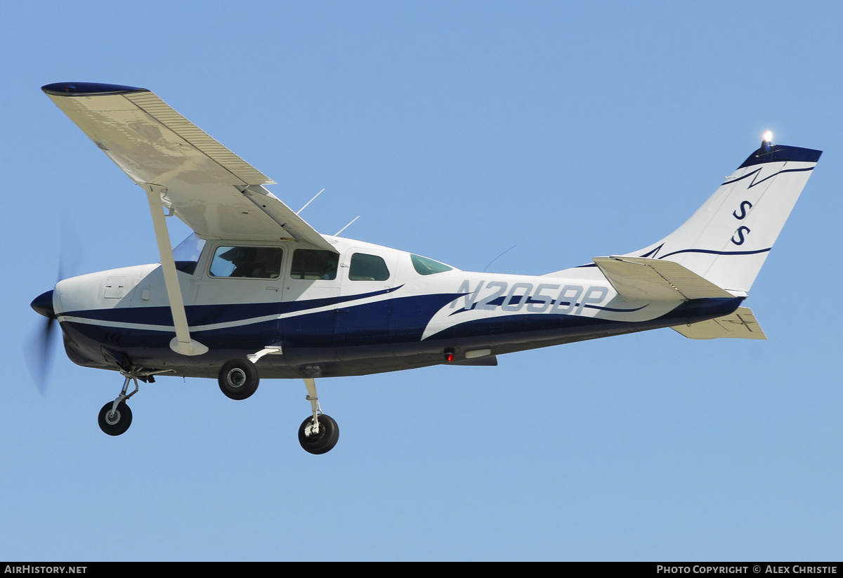 Aircraft Photo of N205BP | Cessna 210-5 | AirHistory.net #124916