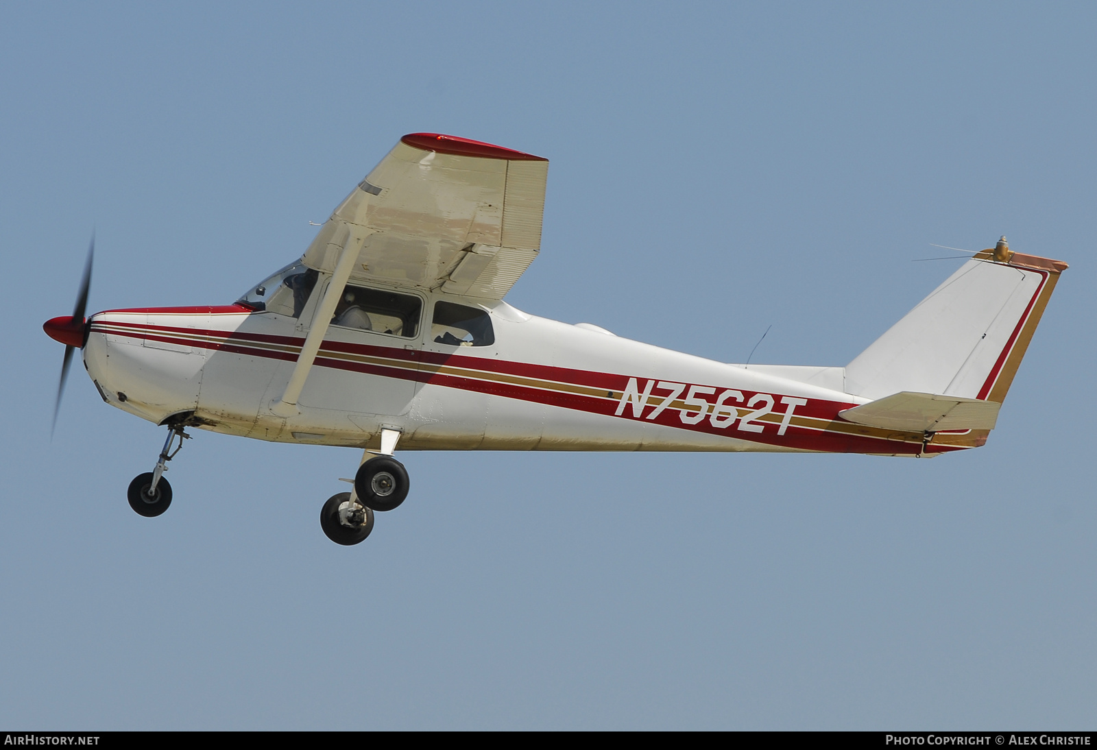 Aircraft Photo of N7562T | Cessna 172A | AirHistory.net #124940