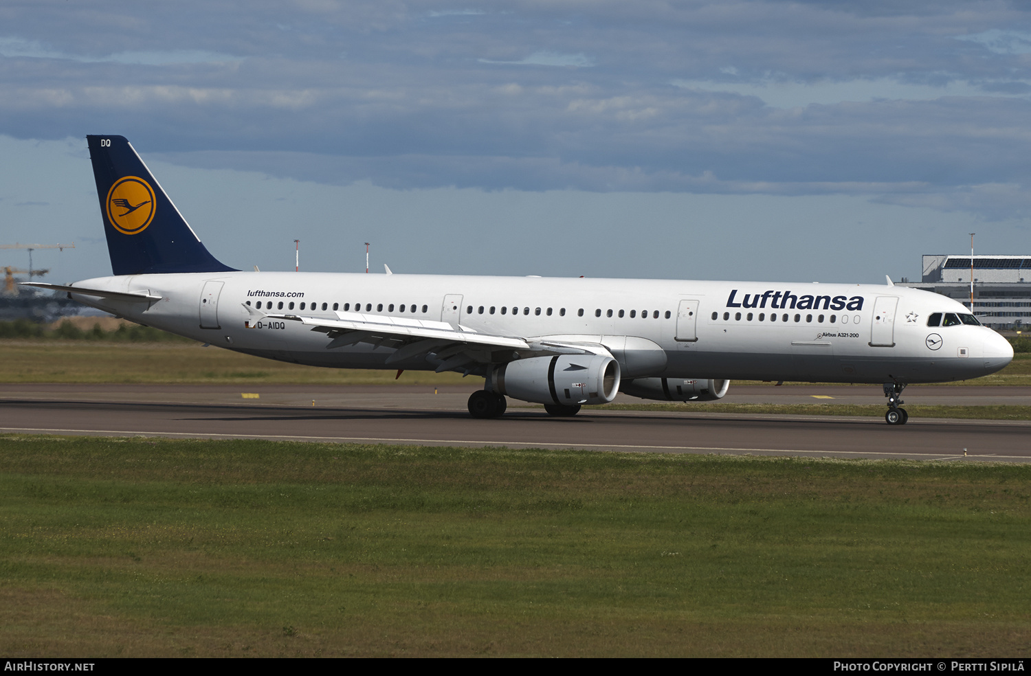Aircraft Photo of D-AIDQ | Airbus A321-231 | Lufthansa | AirHistory.net #124954