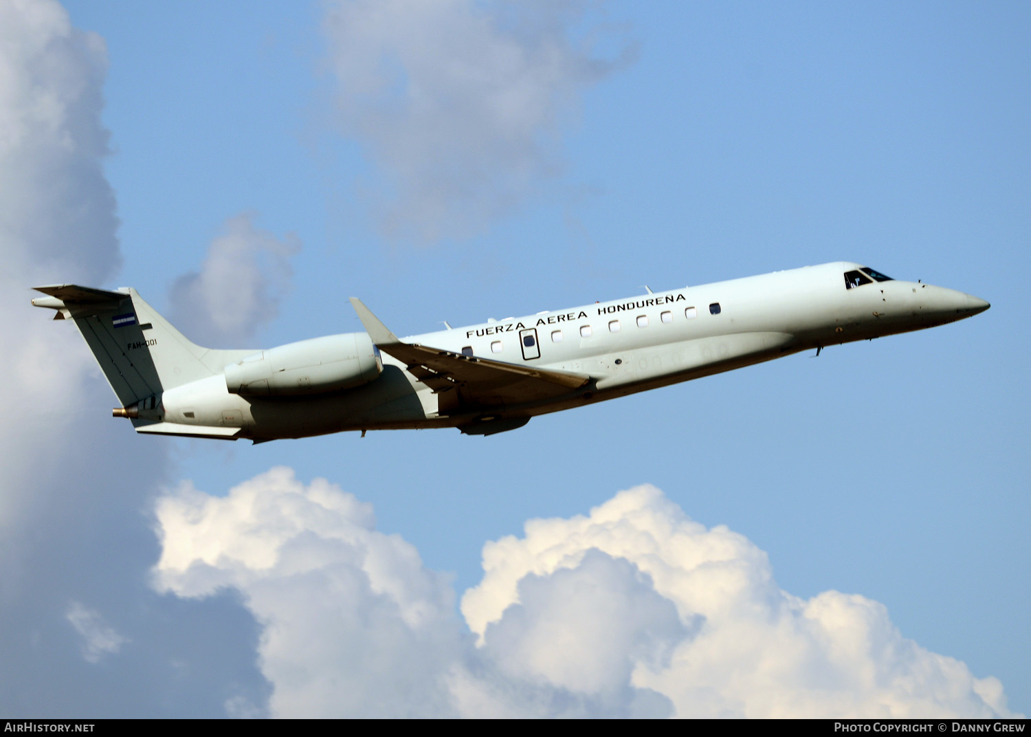 Aircraft Photo of FAH-001 | Embraer Legacy 600 (EMB-135BJ) | Honduras - Air Force | AirHistory.net #124965