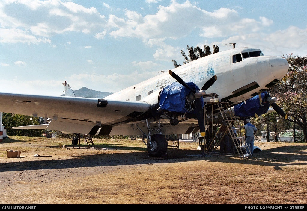 Aircraft Photo of HR-SAH | Douglas C-47 Skytrain | AirHistory.net #125004