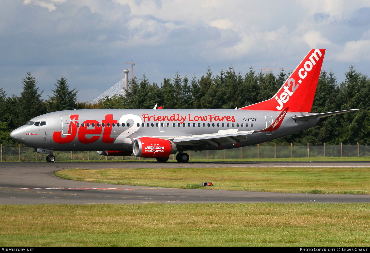 Aircraft Photo of G-GDFG | Boeing 737-36Q | Jet2 | AirHistory.net #125025