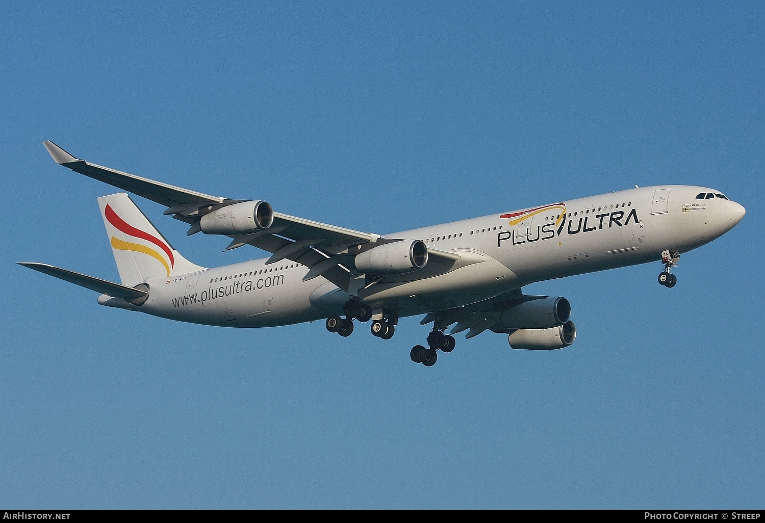 Aircraft Photo of EC-MFA | Airbus A340-313X | Plus Ultra Líneas Aéreas | AirHistory.net #125038