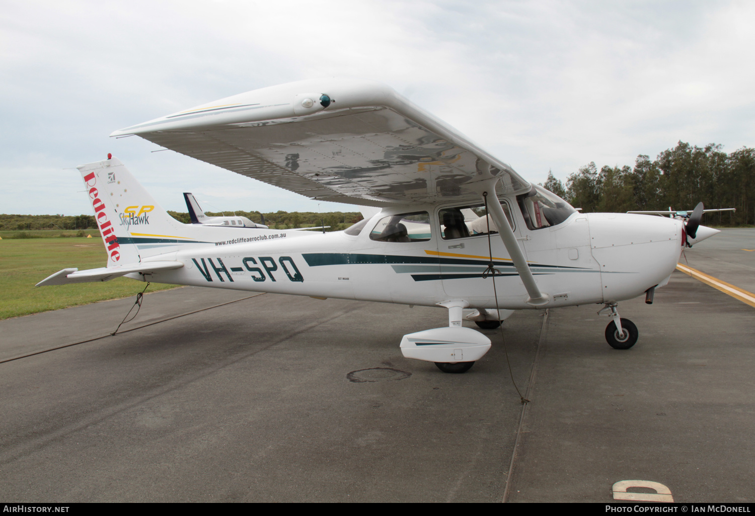 Aircraft Photo of VH-SPQ | Cessna 172S Skyhawk SP | Redcliffe Aero Club | AirHistory.net #125071