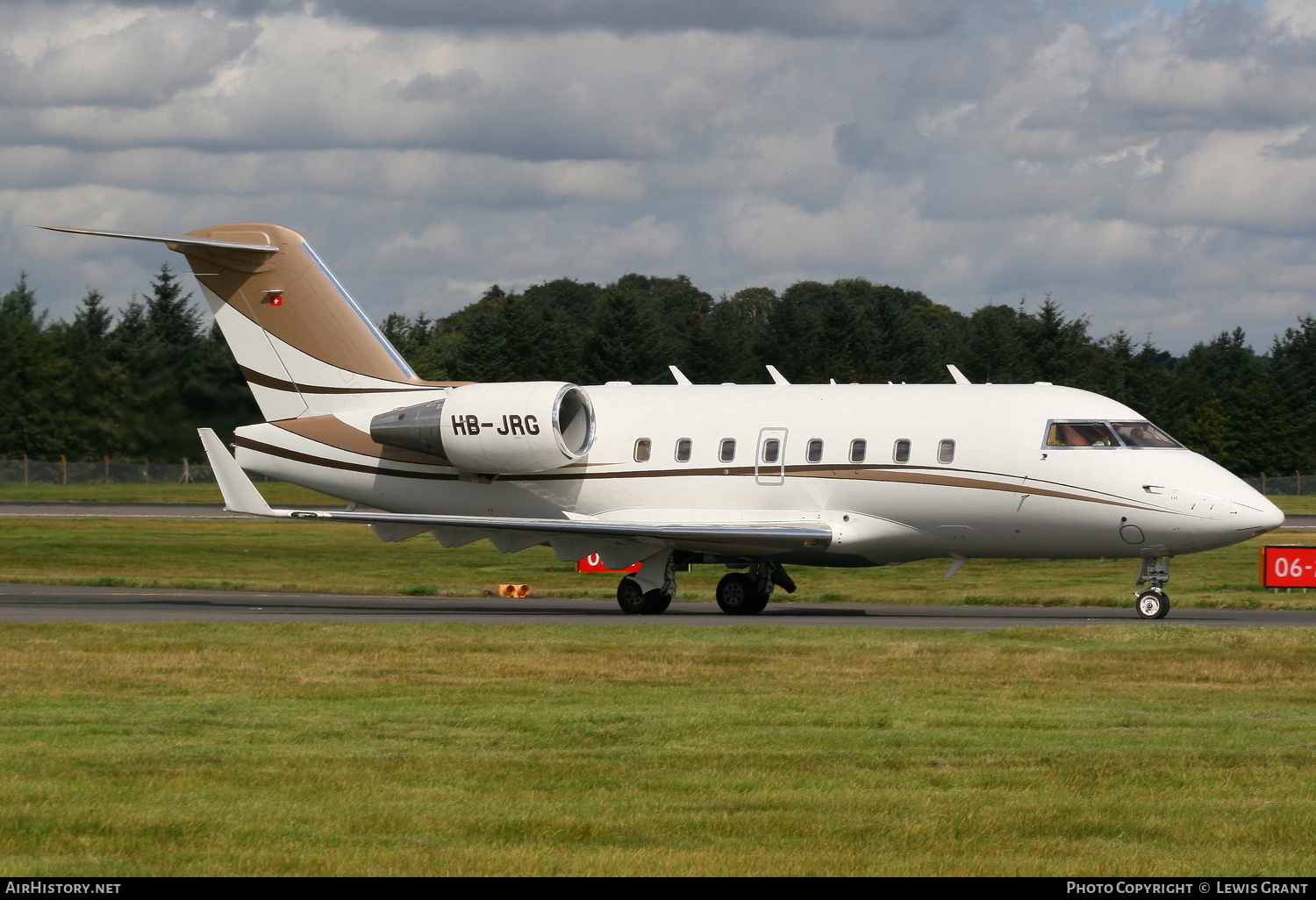 Aircraft Photo of HB-JRG | Bombardier Challenger 604 (CL-600-2B16) | AirHistory.net #125108