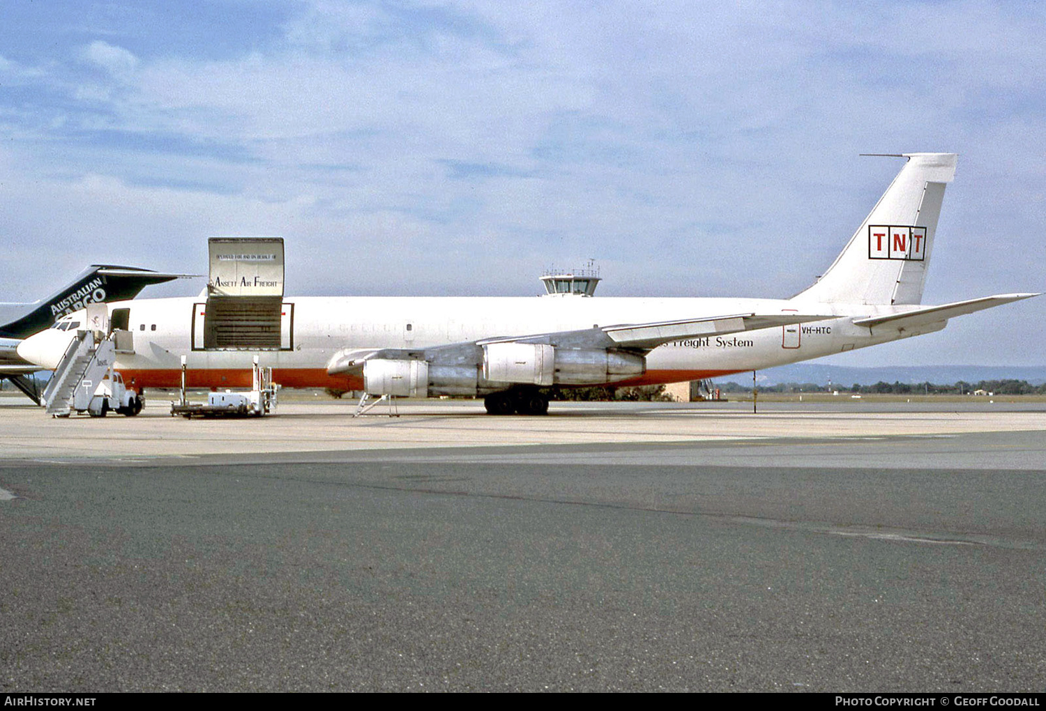 Aircraft Photo of VH-HTC | Boeing 707-330C | TNT Express | AirHistory.net #125175