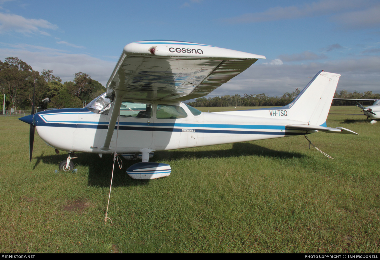 Aircraft Photo of VH-TSQ | Cessna 172N Skyhawk II | AirHistory.net #125179