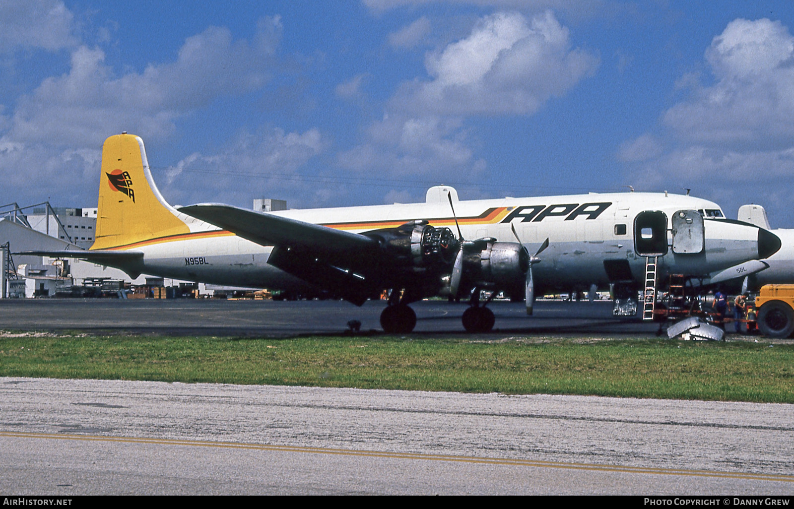 Aircraft Photo of N95BL | Douglas DC-6B(F) | APA International Air | AirHistory.net #125190