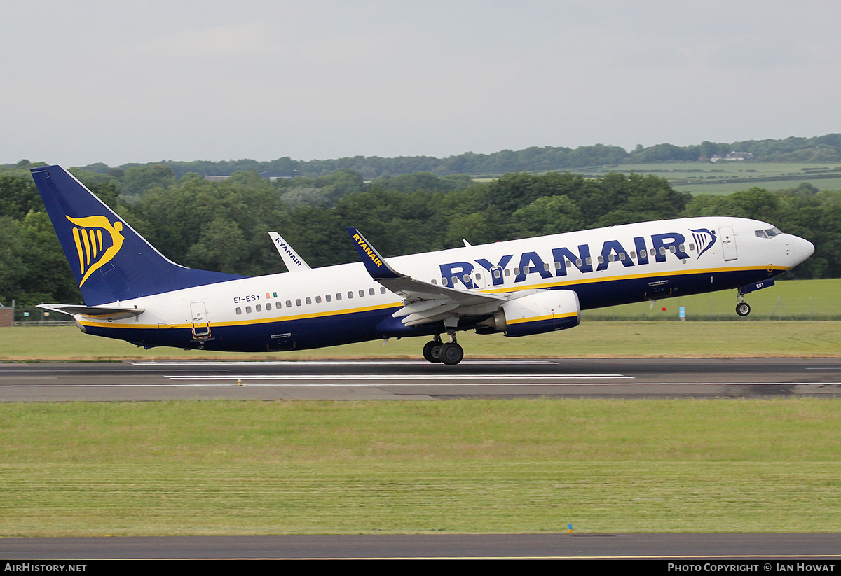 Aircraft Photo of EI-ESY | Boeing 737-8AS | Ryanair | AirHistory.net #125404