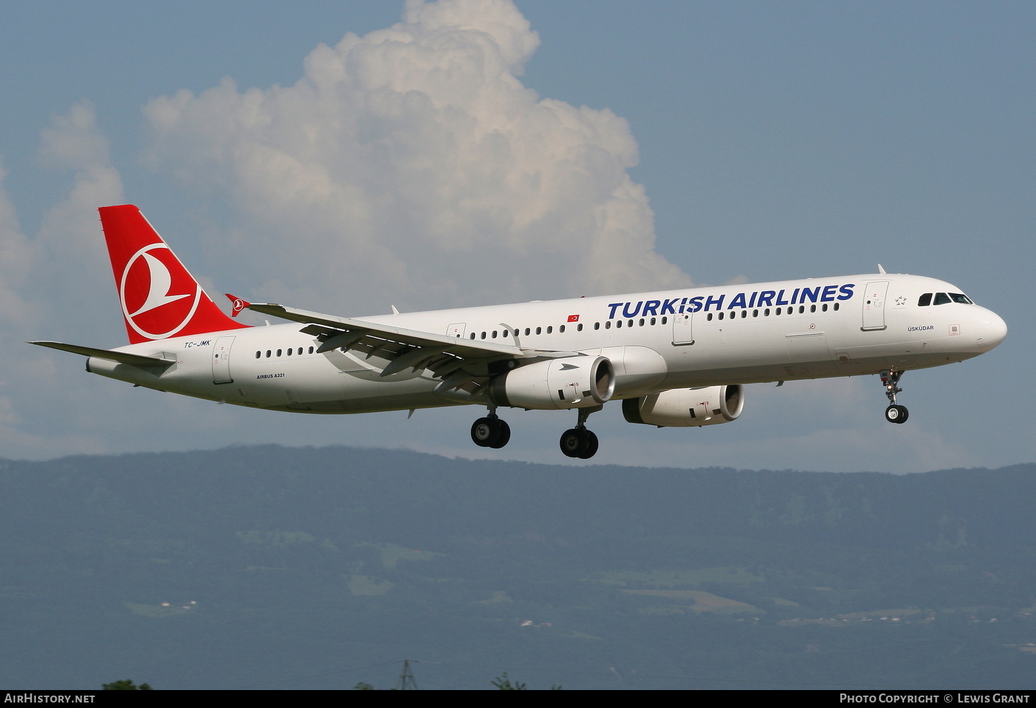 Aircraft Photo of TC-JMK | Airbus A321-231 | Turkish Airlines | AirHistory.net #125407