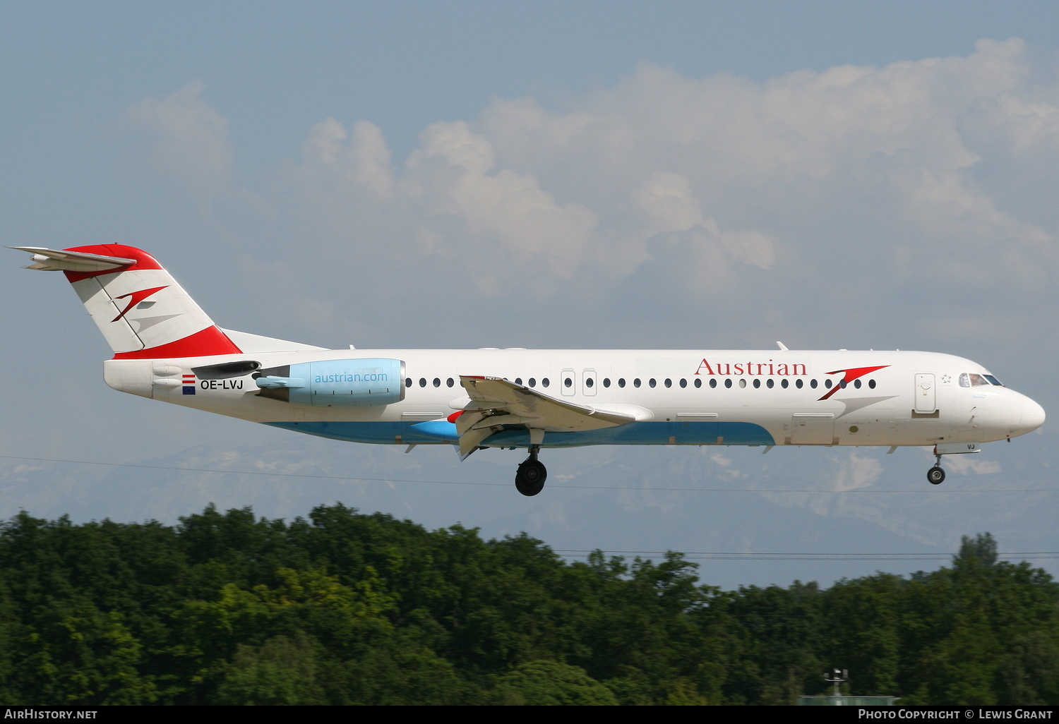 Aircraft Photo of OE-LVJ | Fokker 100 (F28-0100) | Austrian Airlines | AirHistory.net #125422