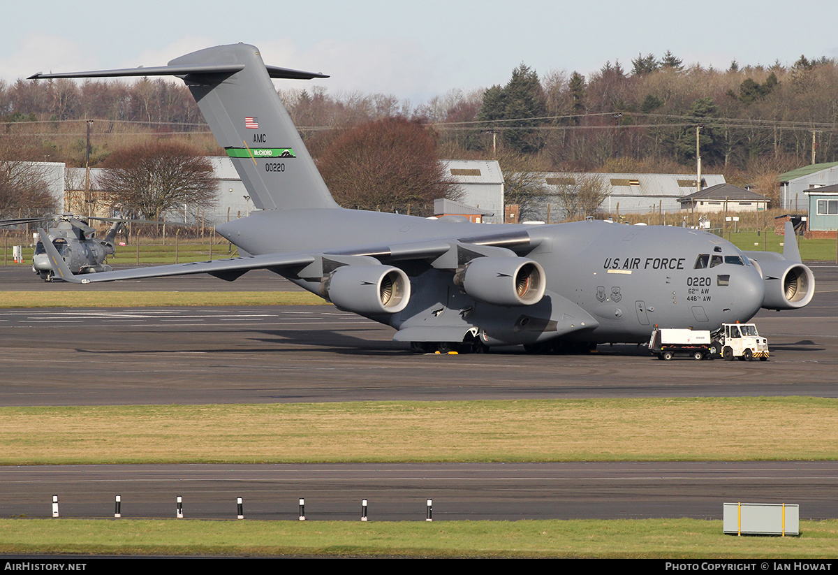 Aircraft Photo of 10-0220 / 00220 | Boeing C-17A Globemaster III | USA - Air Force | AirHistory.net #125440