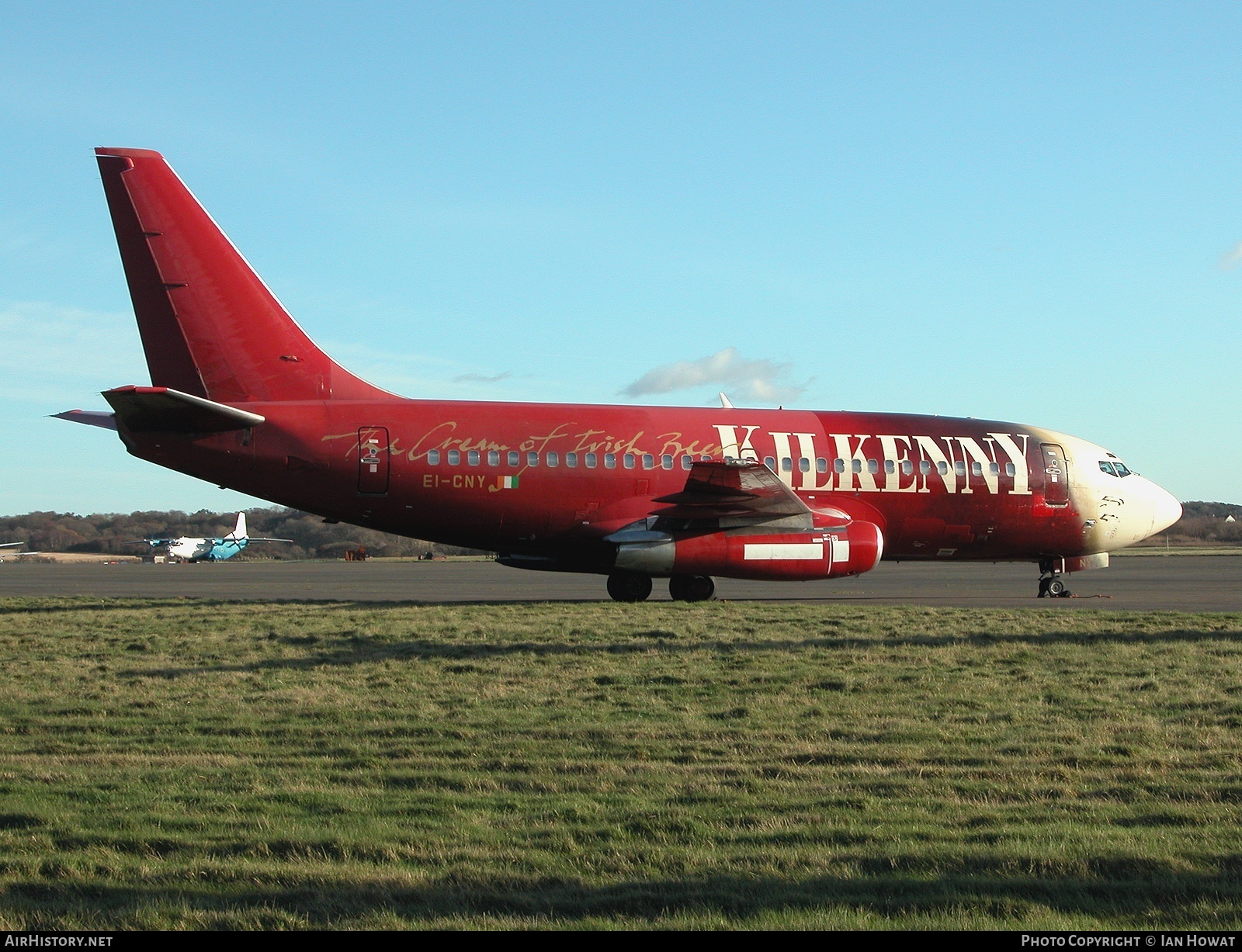 Aircraft Photo of EI-CNY | Boeing 737-230/Adv | Ryanair | AirHistory.net #125691