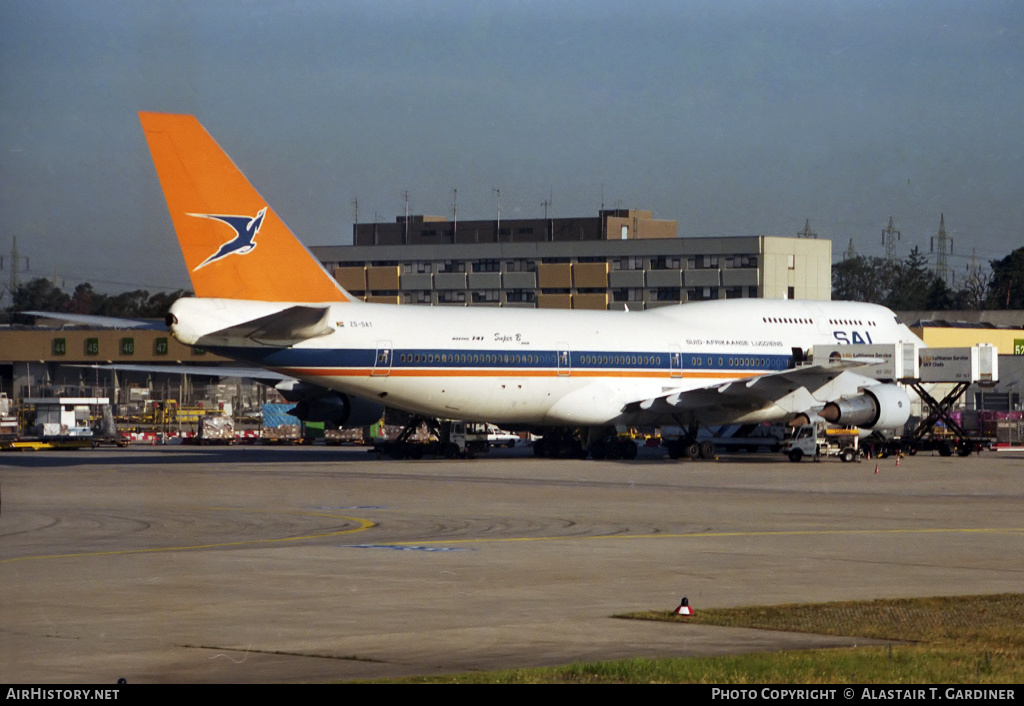 Aircraft Photo of ZS-SAT | Boeing 747-344 | South African Airways - Suid-Afrikaanse Lugdiens | AirHistory.net #125711