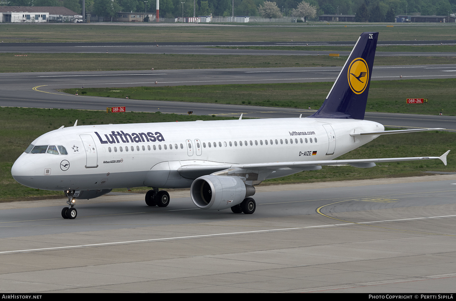 Aircraft Photo of D-AIZE | Airbus A320-214 | Lufthansa | AirHistory.net #125752