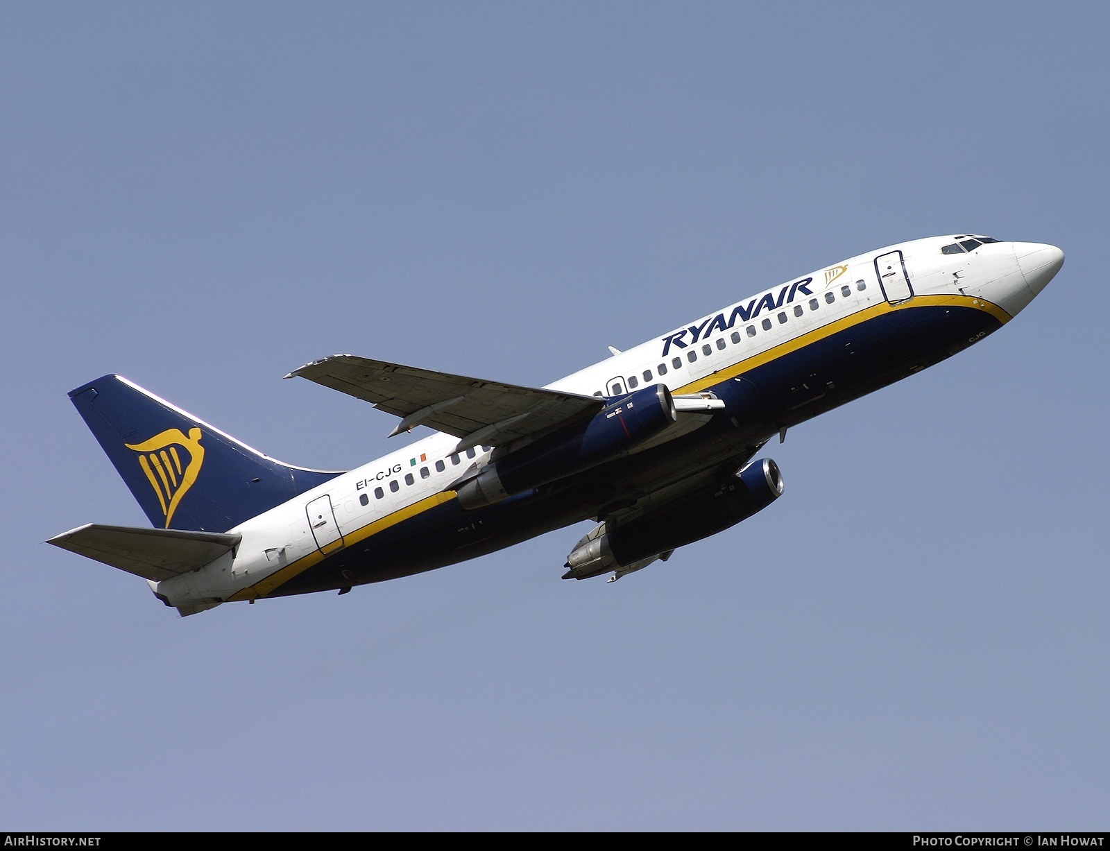 Aircraft Photo of EI-CJG | Boeing 737-204/Adv | Ryanair | AirHistory.net #125773