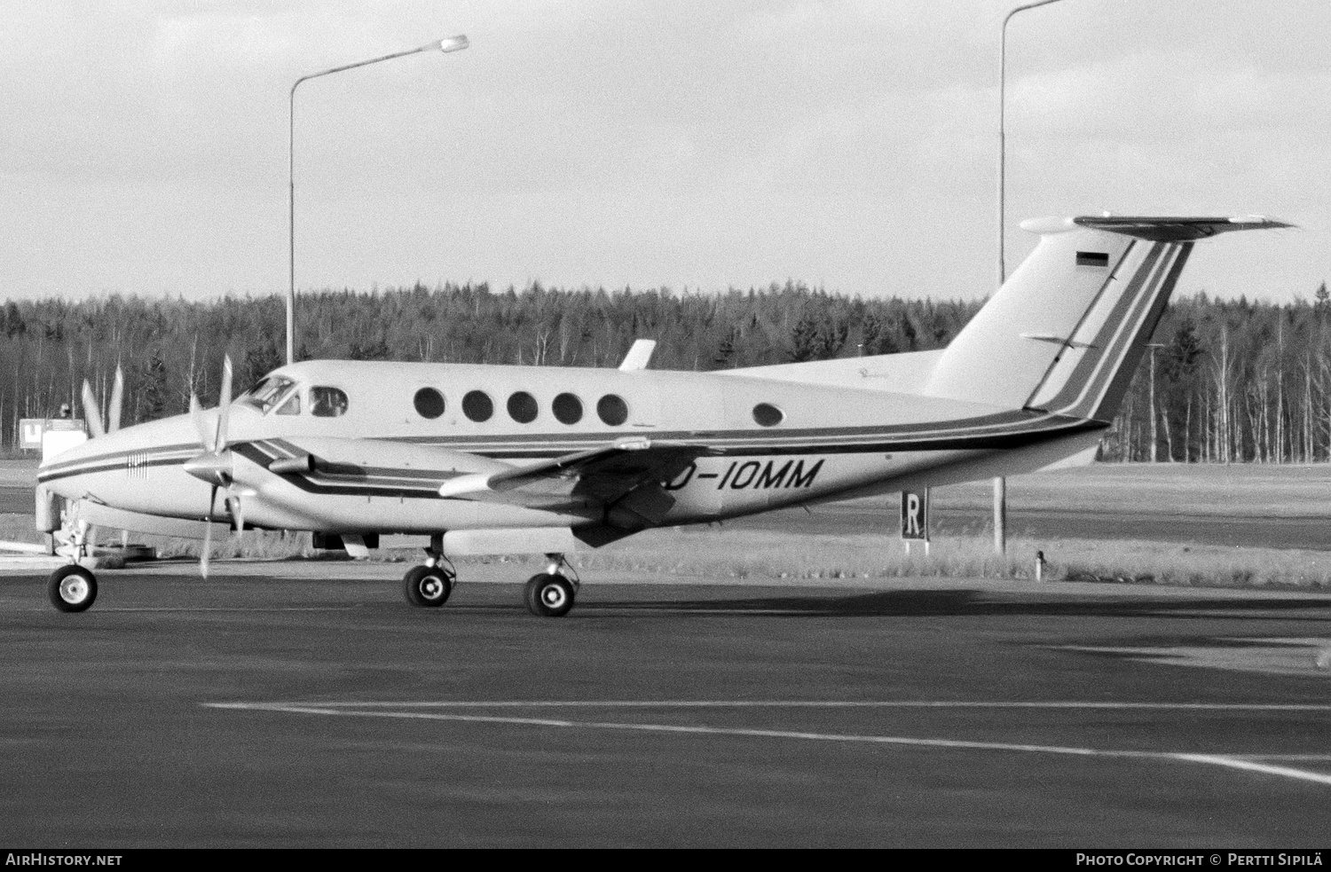 Aircraft Photo of D-IOMM | Beech Super King Air 300LW | AirHistory.net #125807
