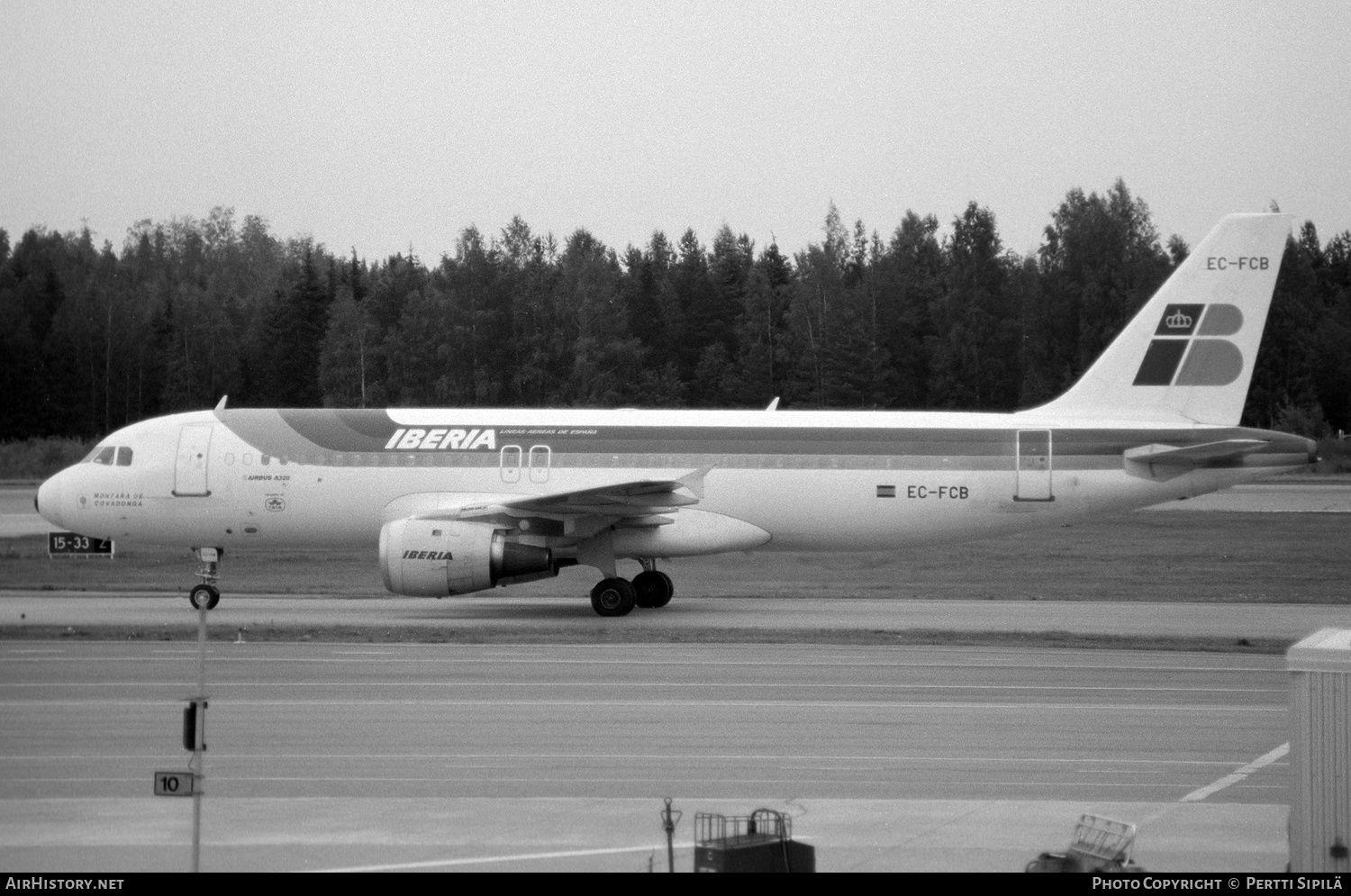 Aircraft Photo of EC-FCB | Airbus A320-211 | Iberia | AirHistory.net #125922