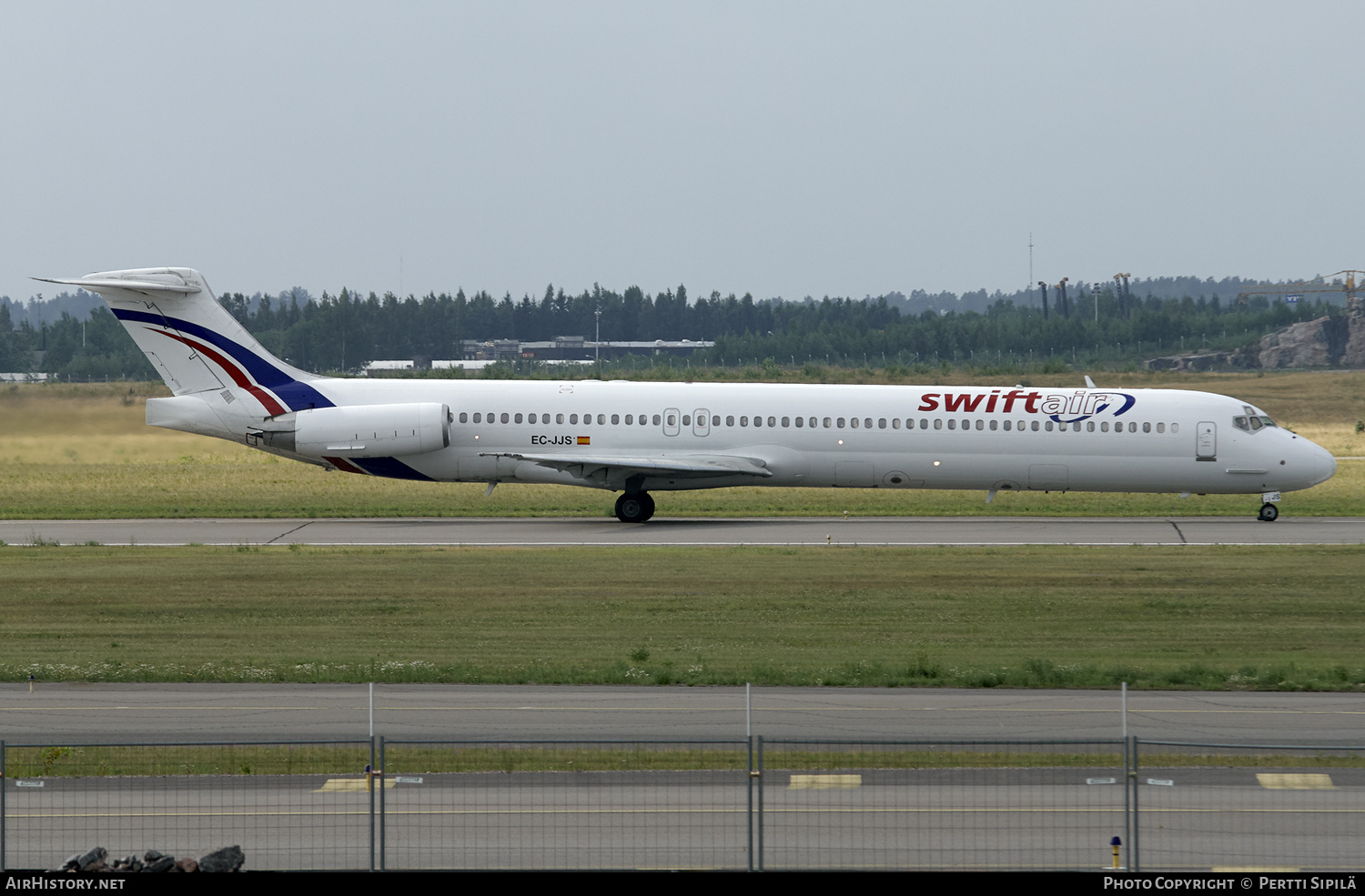 Aircraft Photo of EC-JJS | McDonnell Douglas MD-83 (DC-9-83) | Swiftair | AirHistory.net #125935