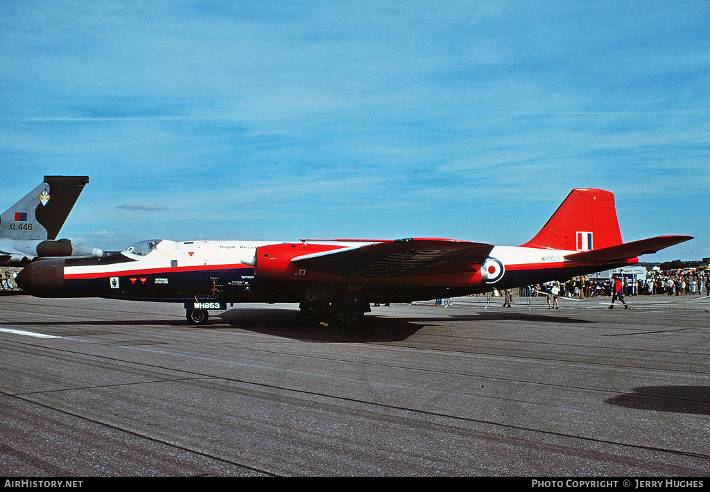 Aircraft Photo of WH953 | English Electric Canberra B6(mod) | UK - Air Force | AirHistory.net #126130