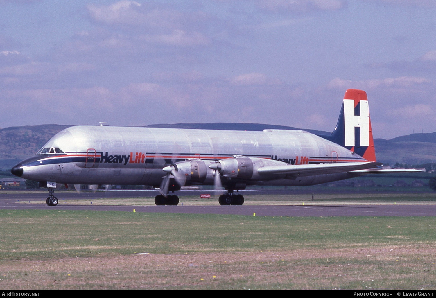 Aircraft Photo of EI-BND | Conroy CL-44-O Guppy | HeavyLift Cargo Airlines | AirHistory.net #126364