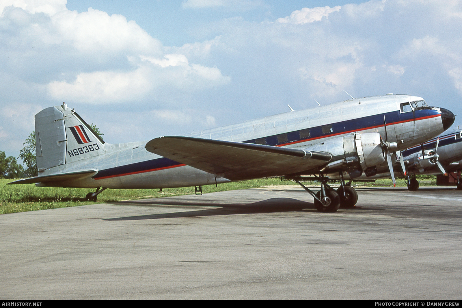 Aircraft Photo of N68363 | Douglas DC-3(C) | AirHistory.net #126382