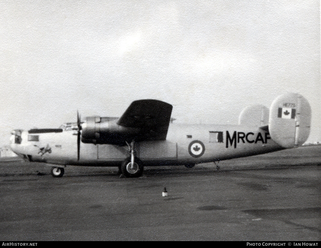 Aircraft Photo of HE773 | Consolidated B-24L Liberator B Mk.IV | Canada - Air Force | AirHistory.net #126413