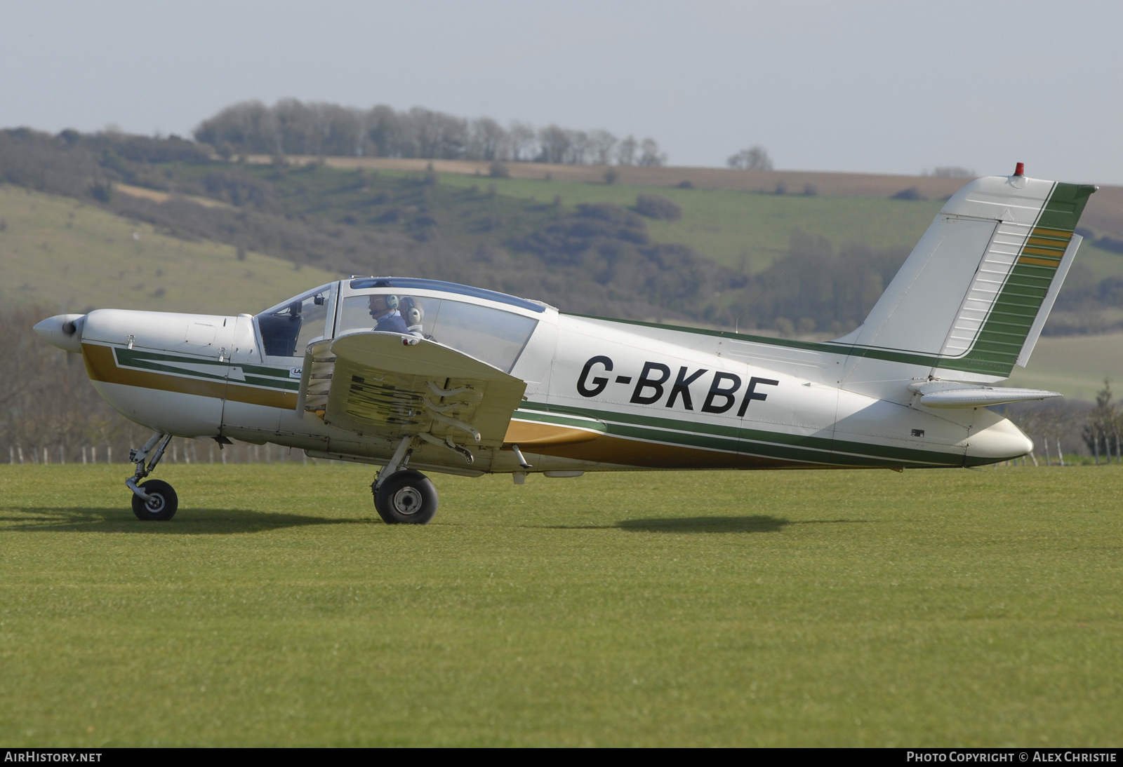 Aircraft Photo of G-BKBF | Socata MS-894A Rallye Minerva 220 | AirHistory.net #126481