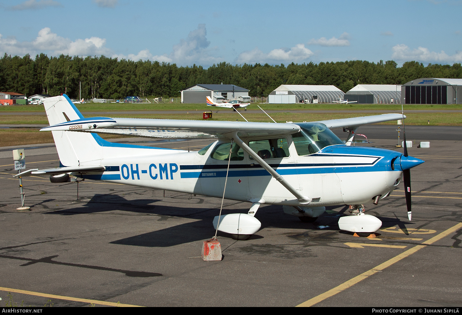 Aircraft Photo of OH-CMP | Cessna 172P Skyhawk II | AirHistory.net #126558