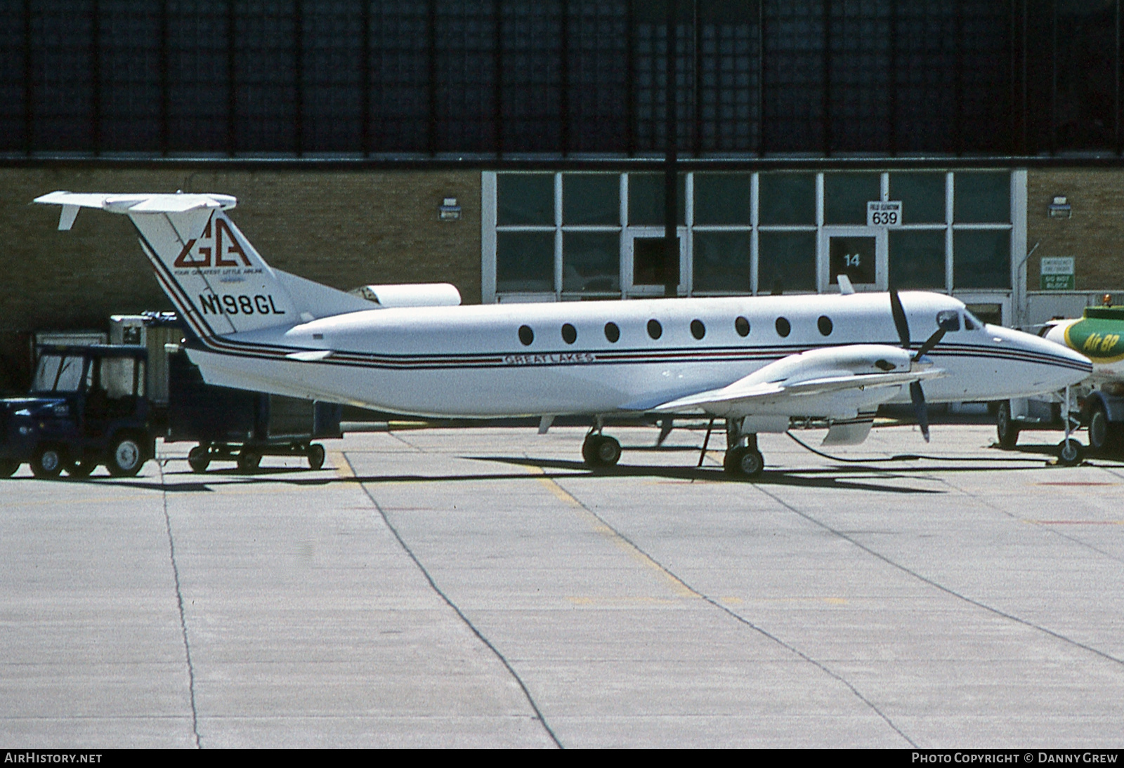 Aircraft Photo of N198GL | Beech 1900C-1 | Great Lakes Airlines | AirHistory.net #126594