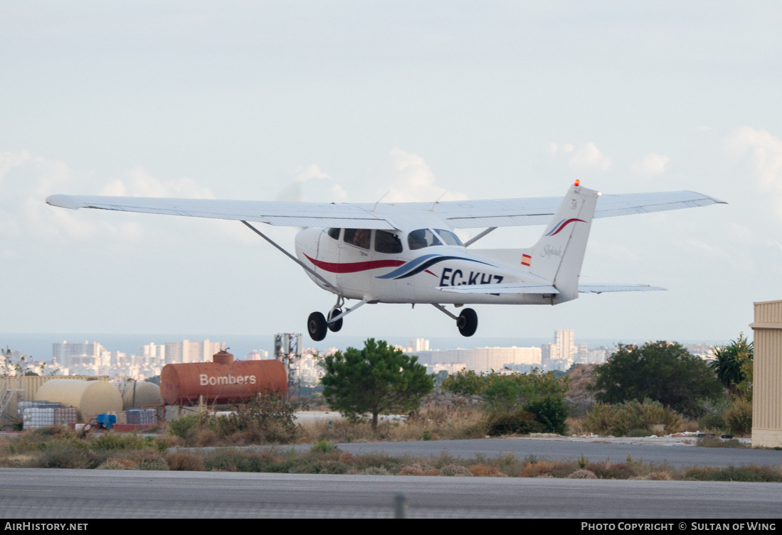 Aircraft Photo of EC-KHZ | Cessna 172R Skyhawk II | AirHistory.net #126630