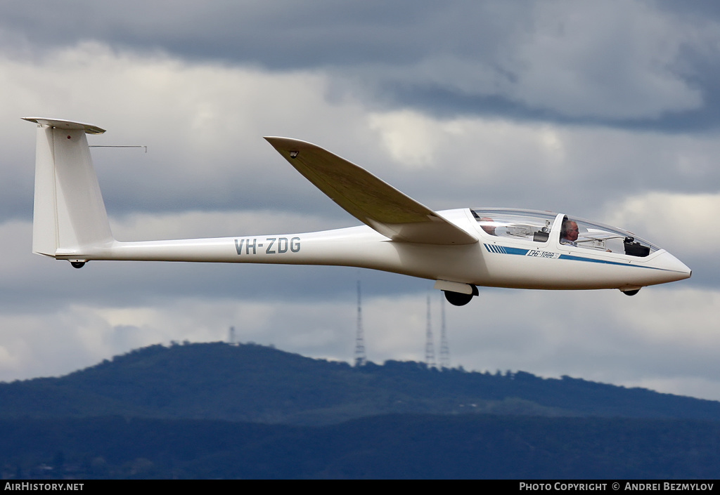 Aircraft Photo of VH-ZDG | DG Flugzeugbau DG-1000S | AirHistory.net #126650