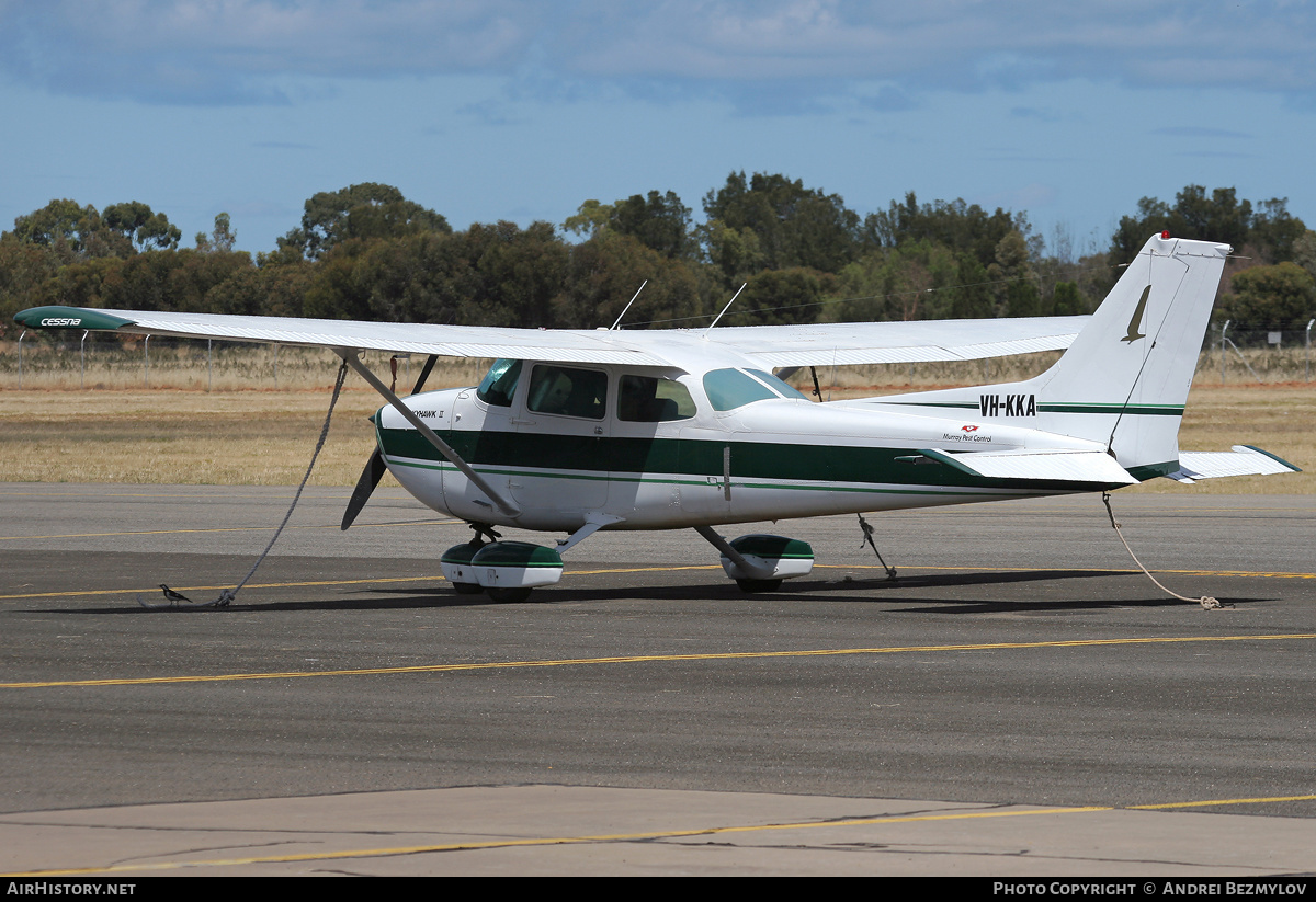 Aircraft Photo of VH-KKA | Cessna 172N Skyhawk 100 II | Murray Pest Control | AirHistory.net #126663