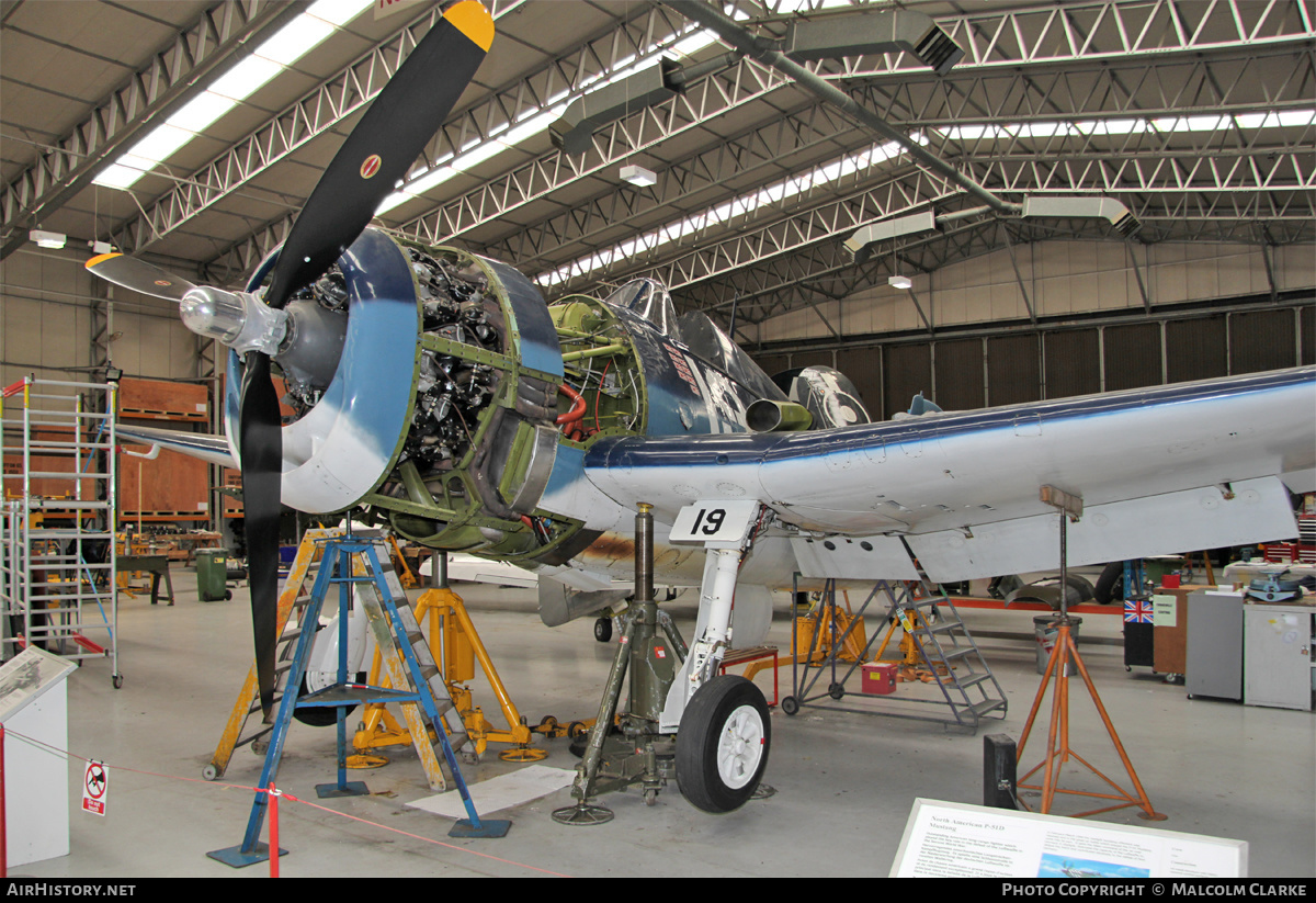 Aircraft Photo of G-BTCC / 40467 | Grumman F6F-5 Hellcat | USA - Navy | AirHistory.net #126886