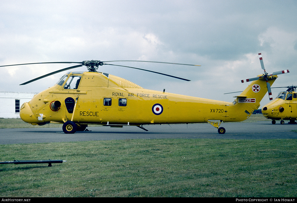 Aircraft Photo of XV720 | Westland WS-58 Wessex HAR.2 | UK - Air Force | AirHistory.net #126988