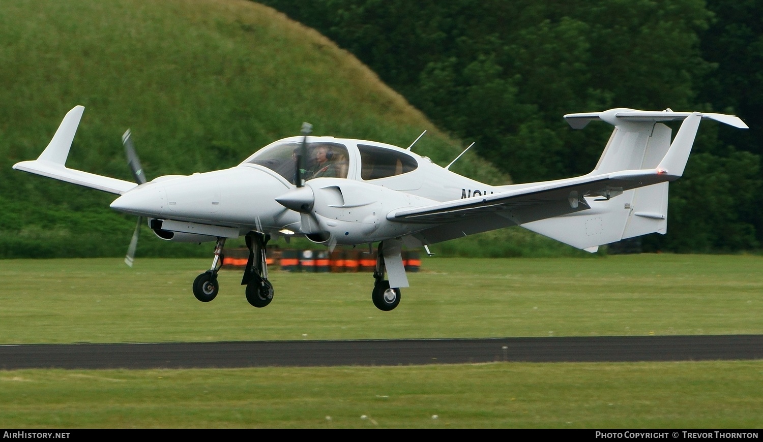 Aircraft Photo of N242CV | Diamond DA42 NG Twin Star | AirHistory.net #127157